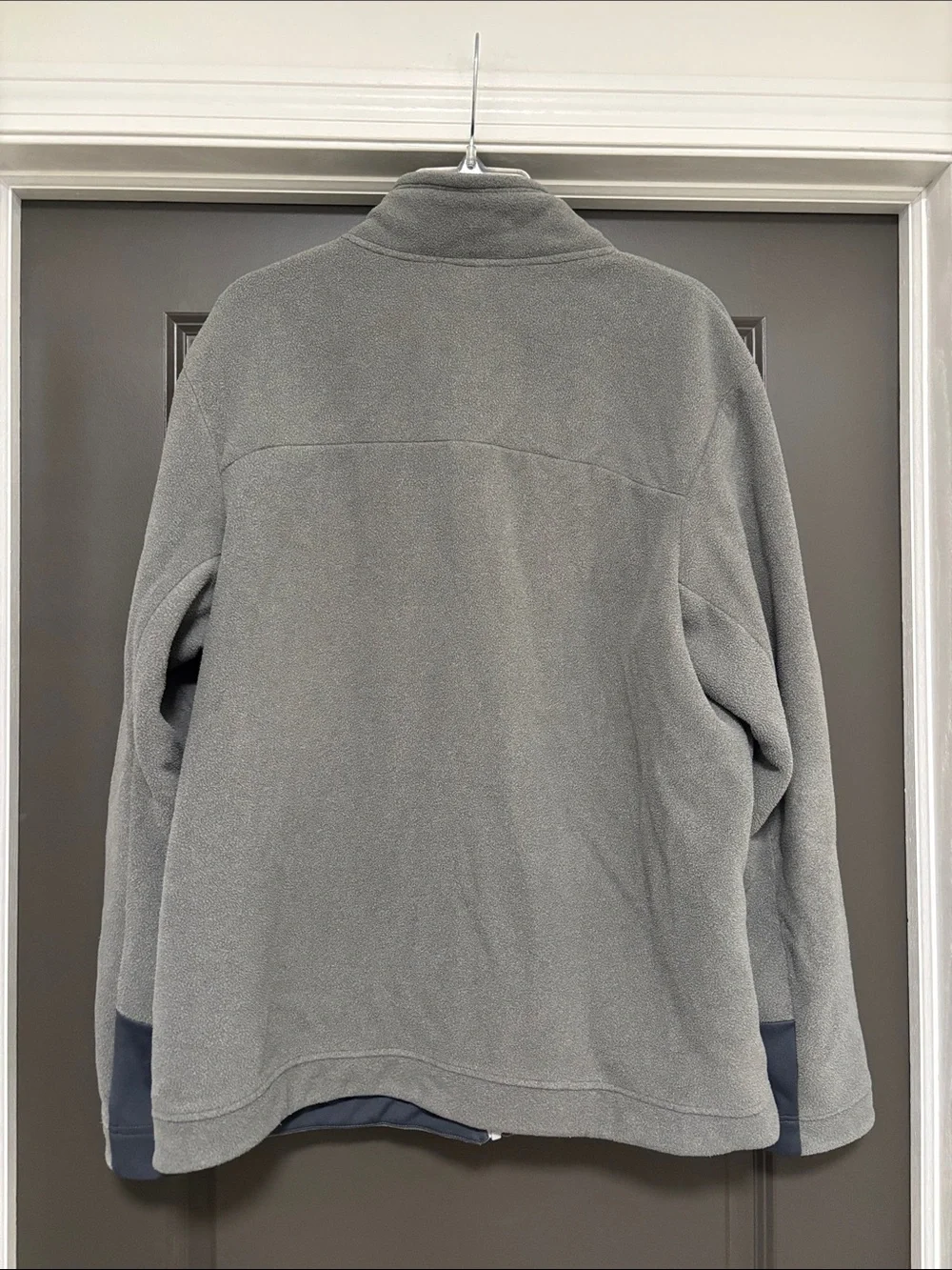 The North Face gray fleece lined Jacket L